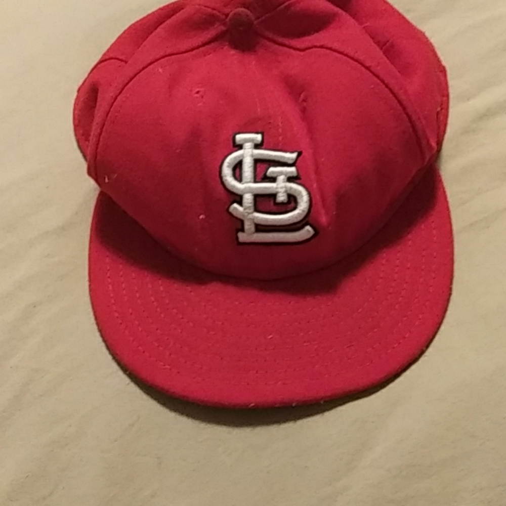 Baseball cap.